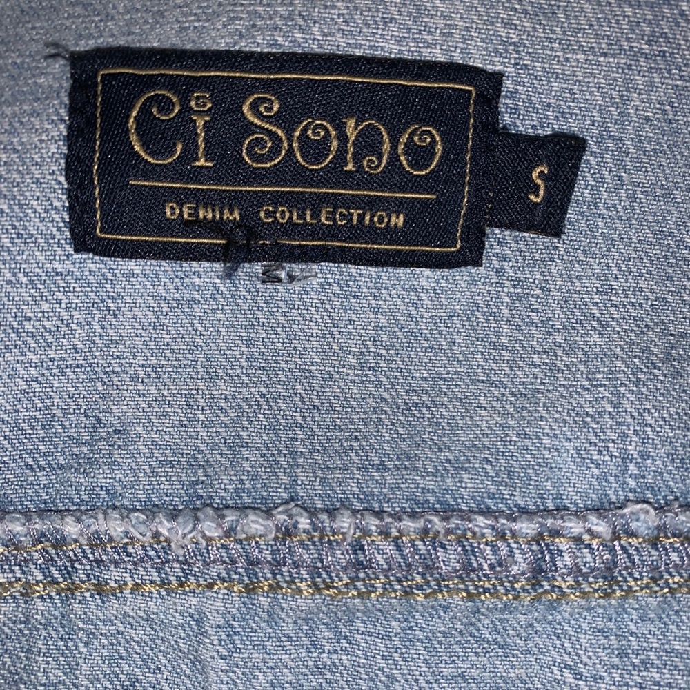 Jean Jacket - Picture 2 of 3